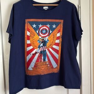 Marvel Women’s Captain America tee. Size 4x. Fits like a 3x. Measurement below.
